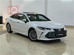 تويوتا أفالون